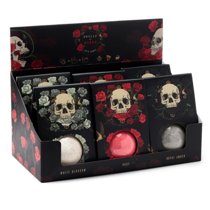 Skulls & Roses Totenkopf Badebombe in Geschenkverpackung