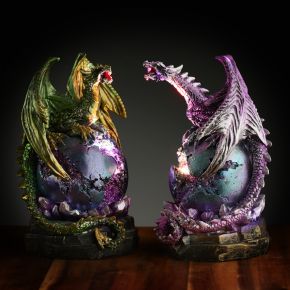 Dark Legends LED Geode Sockel Drachen-Ei Dark Legends LED Geode Sockel Drachen-Ei